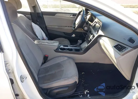 2016 Hyundai Sonata Se из США, поврежденный, VIN 5NPE24AF9GH379331